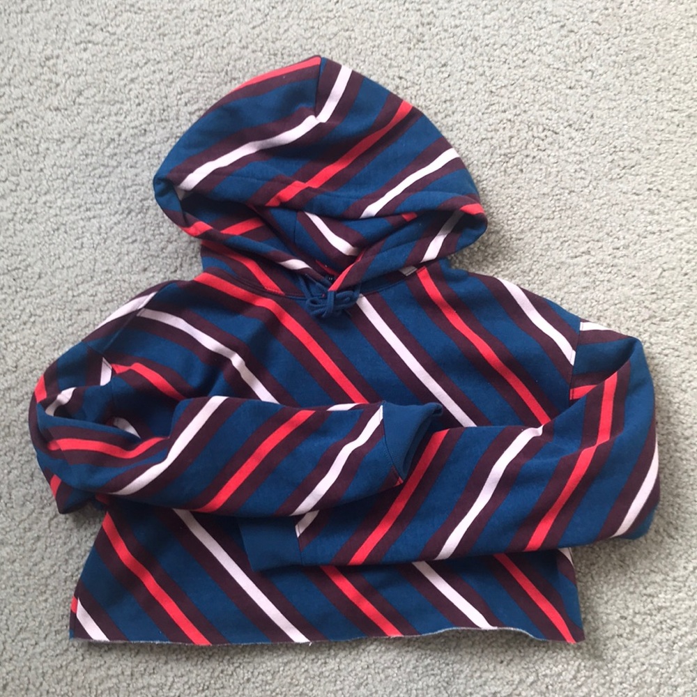 Cropped hoodie